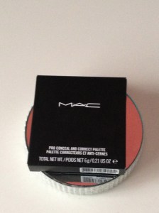 MAC Pro Conceal and Correct Palette