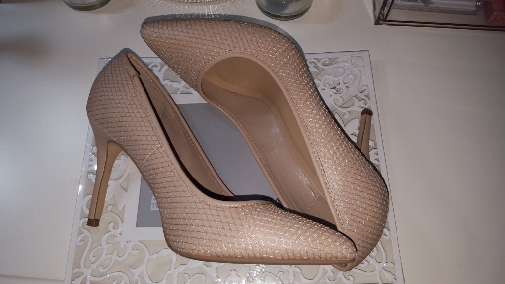 nude pumps new look 