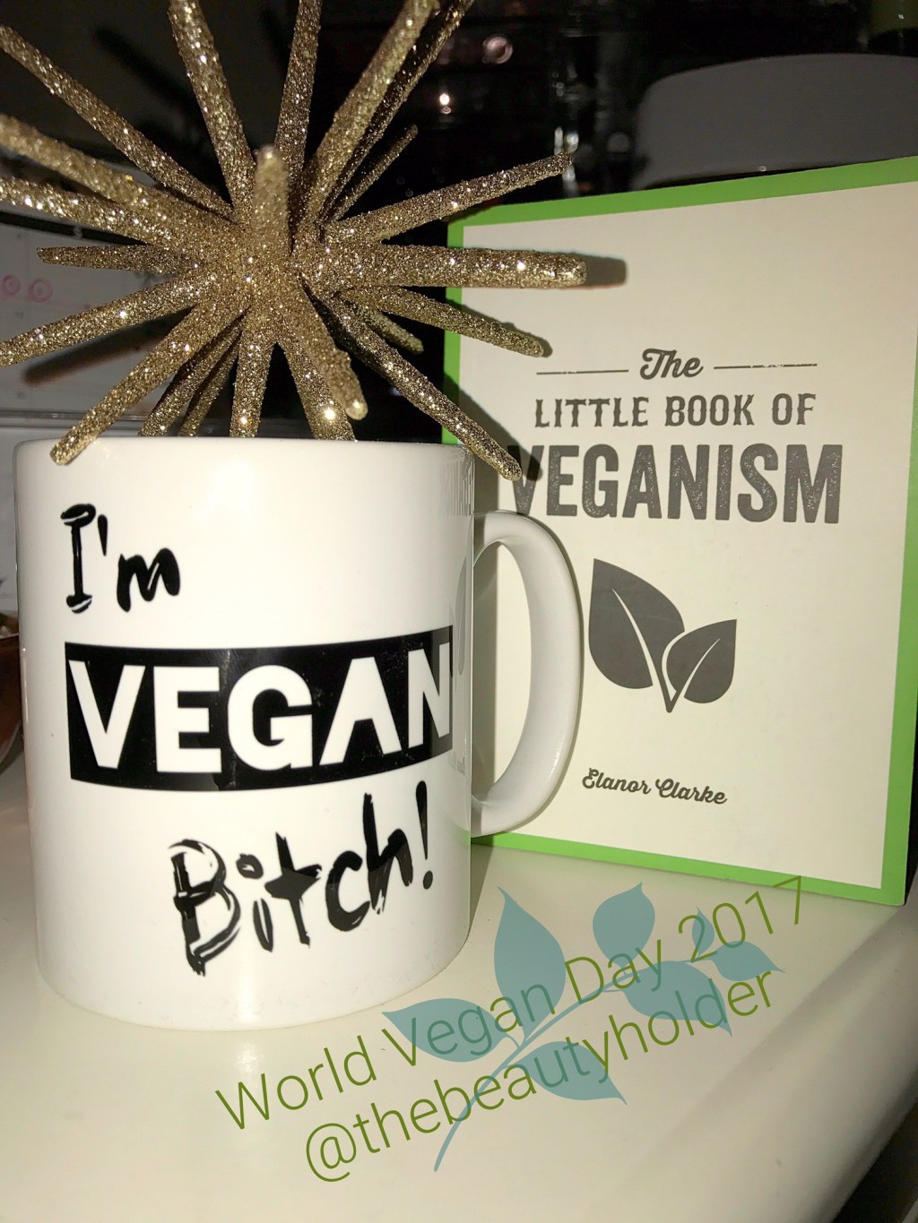 World Vegan Day! 🌍 🌿 💚 🐮🐷🐟